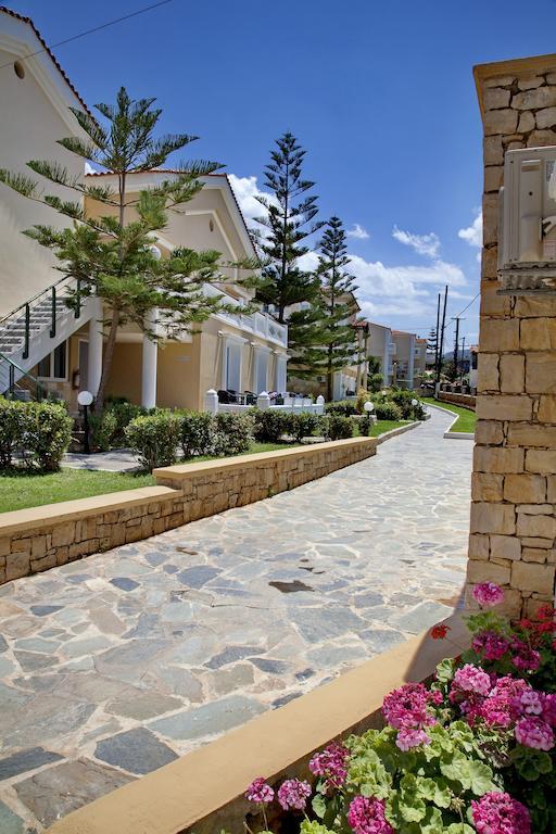 Jo An Beach Hotel Adelianos Kampos Exterior photo