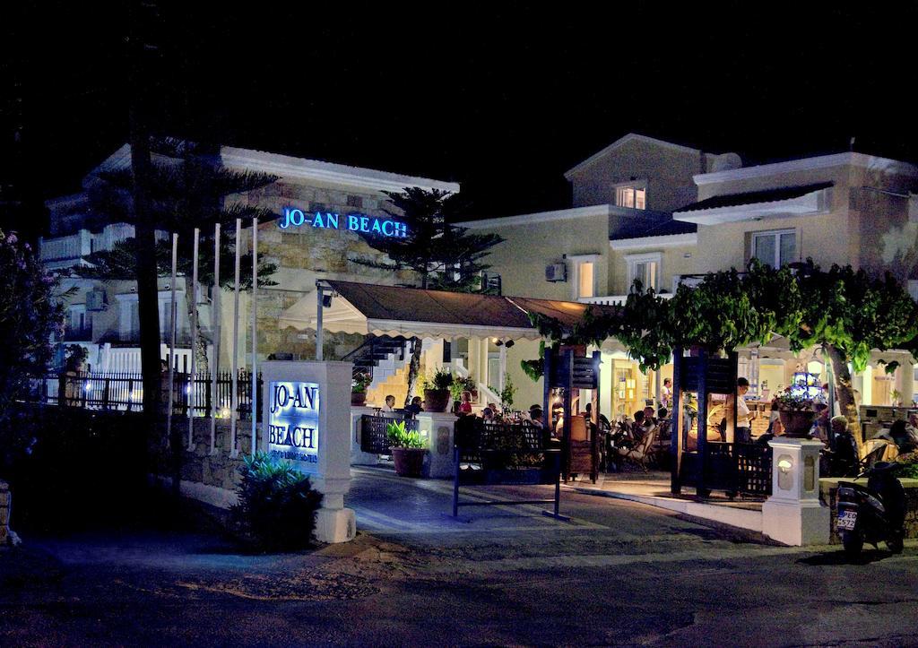 Jo An Beach Hotel Adelianos Kampos Exterior photo