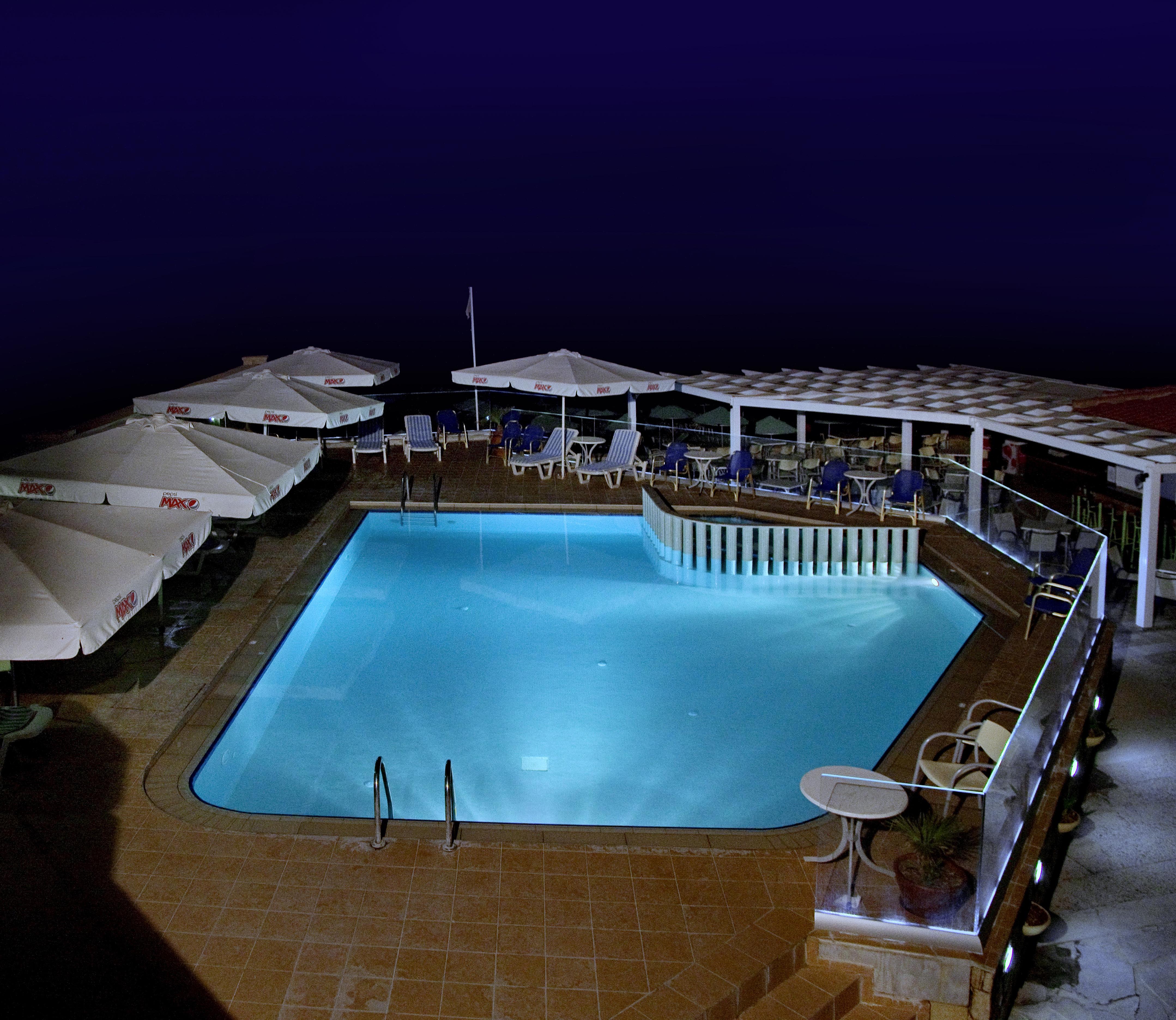 Jo An Beach Hotel Adelianos Kampos Exterior photo