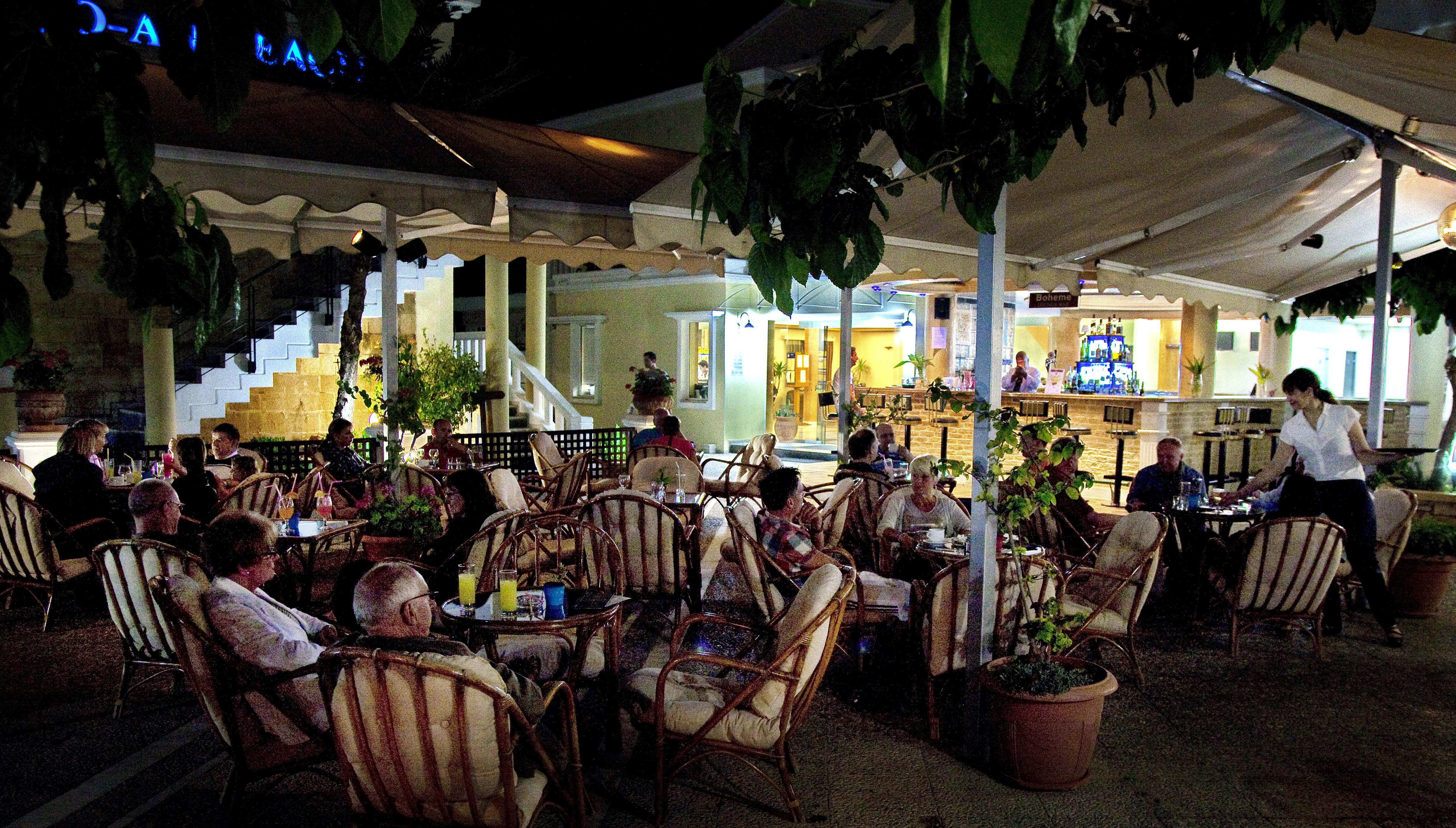 Jo An Beach Hotel Adelianos Kampos Exterior photo