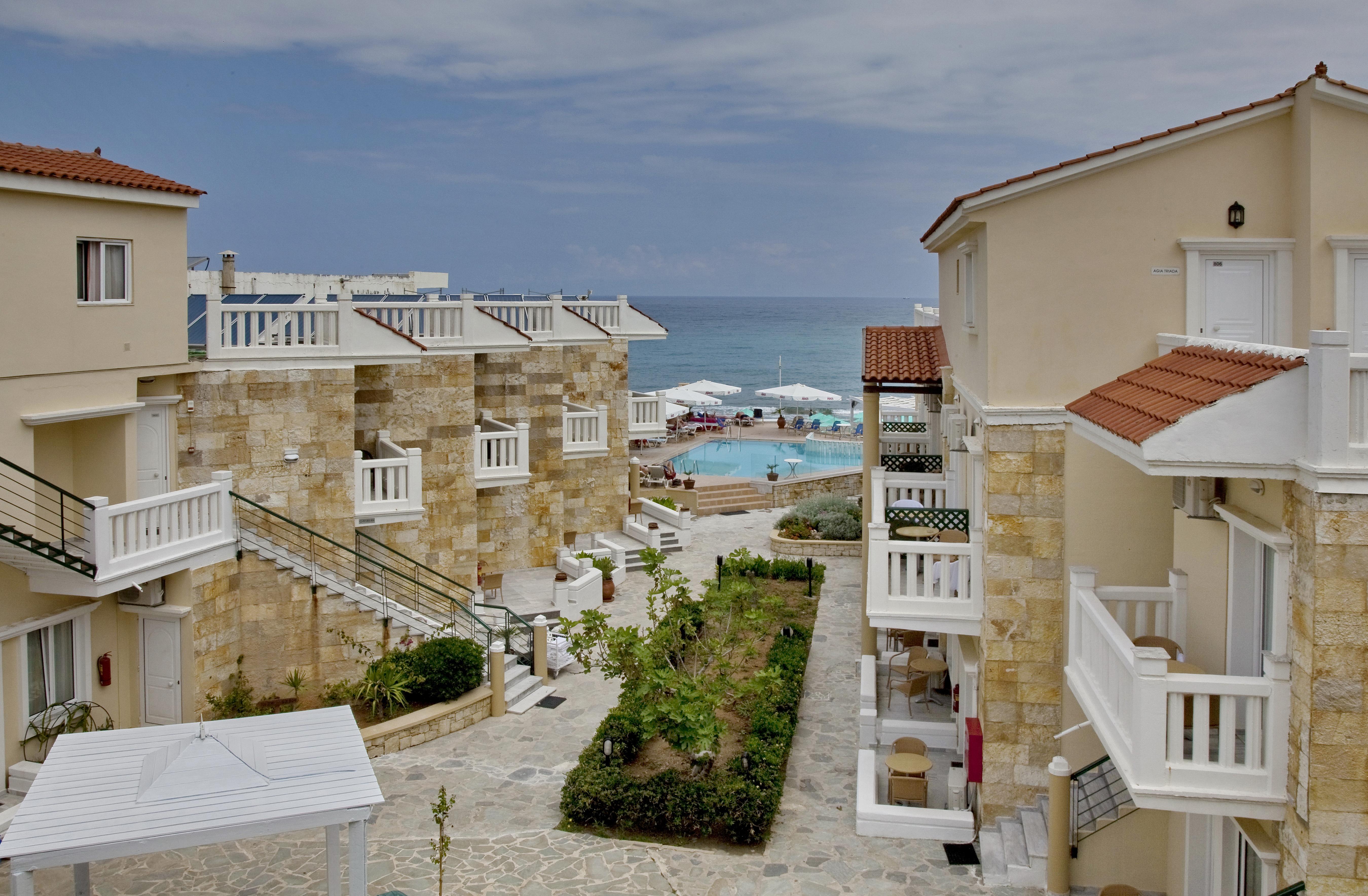 Jo An Beach Hotel Adelianos Kampos Exterior photo